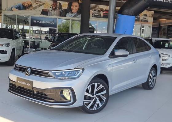 VOLKSWAGEN VIRTUS 1.0 200 TSI HIGHLINE AUTOMÁTICO VOLKSWAGEN VIRTUS 1.0 200 TSI HIGHLINE AUTOMÁTICO